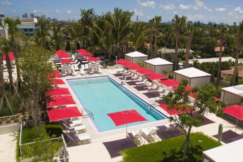Residence Inn Miami Surfside zwembad